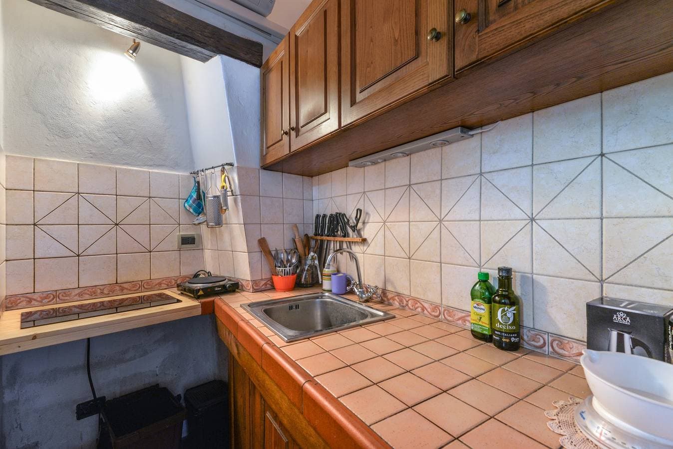 Foto 10 von 22: Apartment 'Nadine – Zweizimmerwohnung im Zentrum' mit Balkon und Klimaanlage