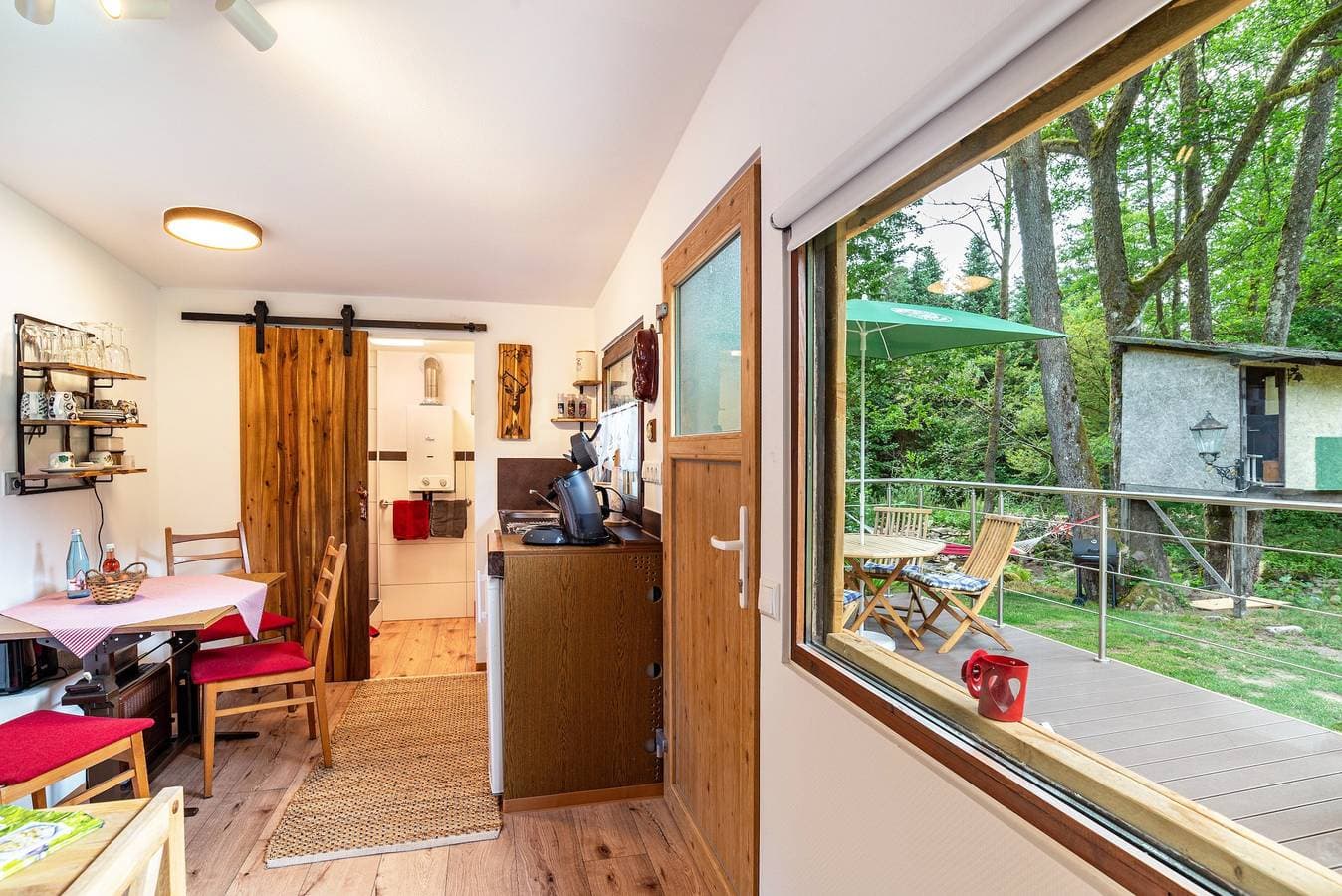 Foto 6 von 31: Ferienhaus 'Am Bach' mit privater Terrasse und privatem Garten