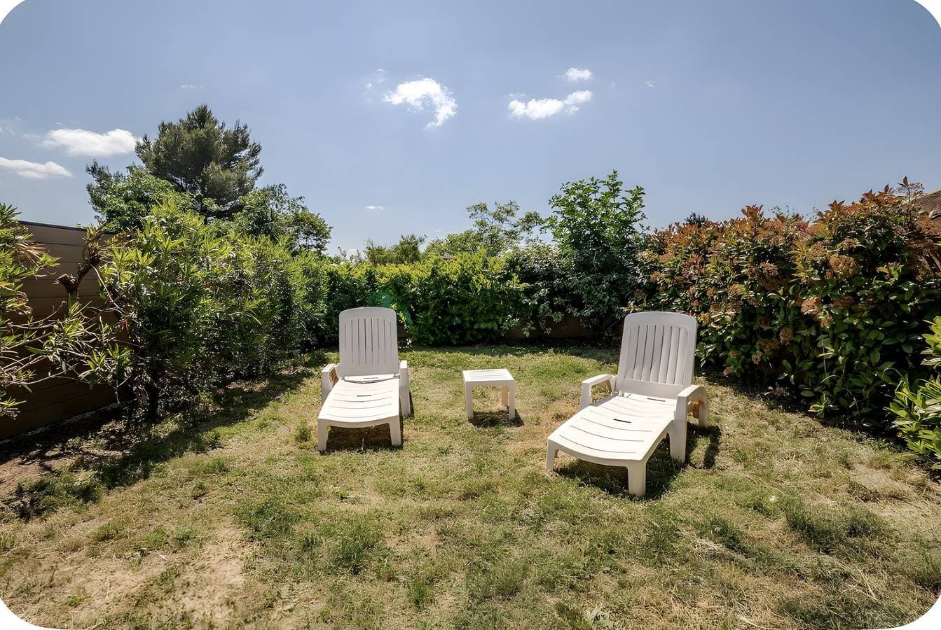 Foto 9 von 35: Ferienhaus 'Maison, Piscine, Chiens acceptés, Var, Wifi' mit Gemeinschaftspool, privater Terrasse