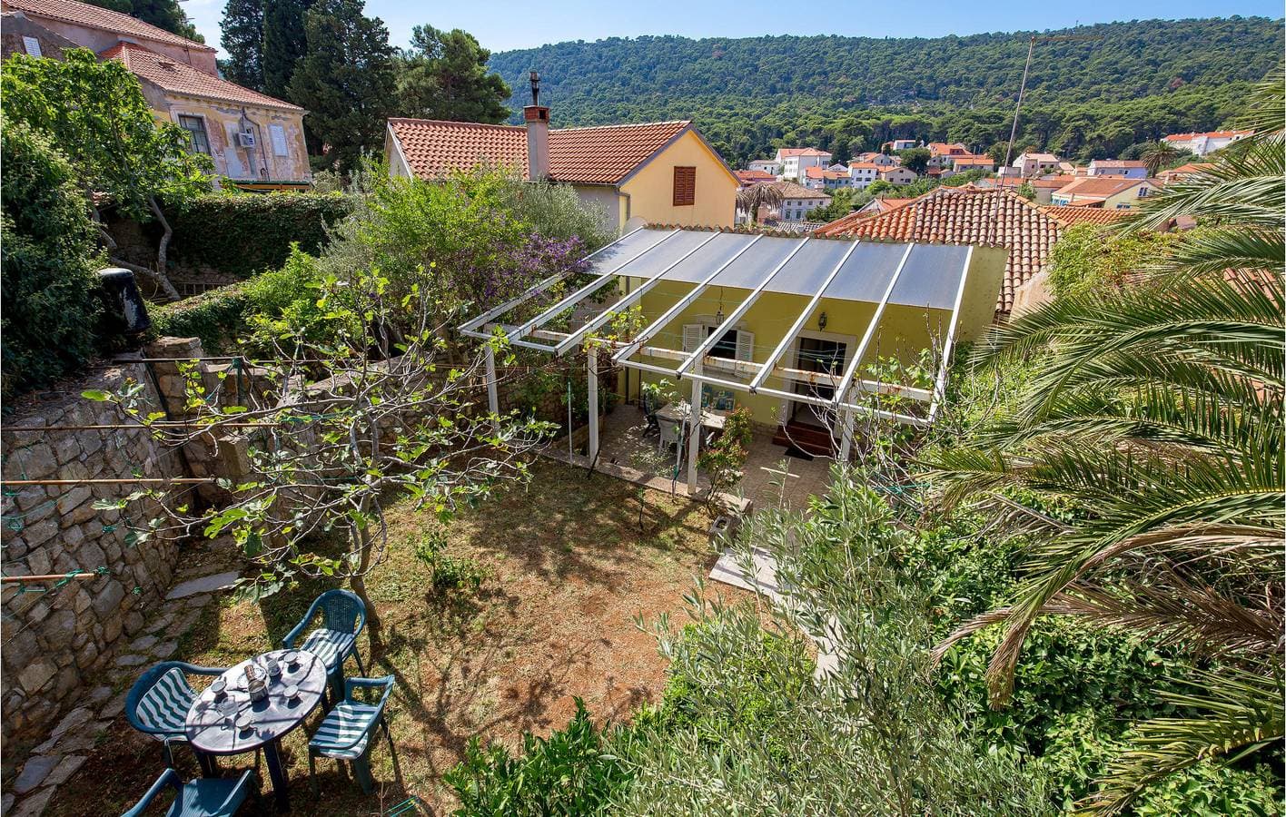Foto 6 von 21: Gemütliche Ferienwohnung mit Terrasse, 2 km vom Strand von Valdarke entfernt