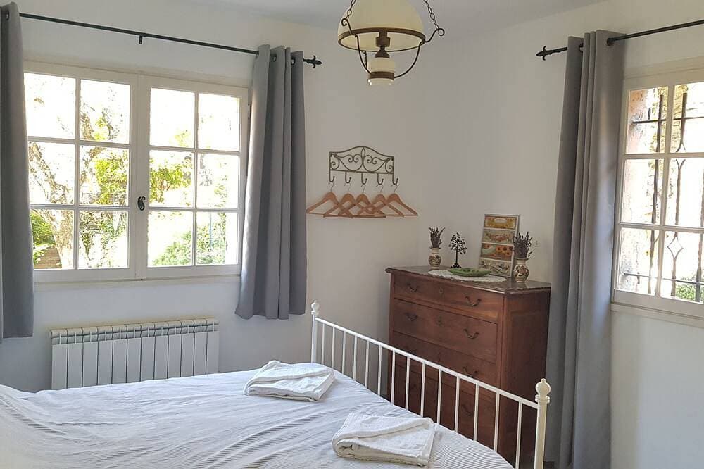 Foto 5 von 30: Olive Grove Apartment mit *** großem beheiztem Pool ***