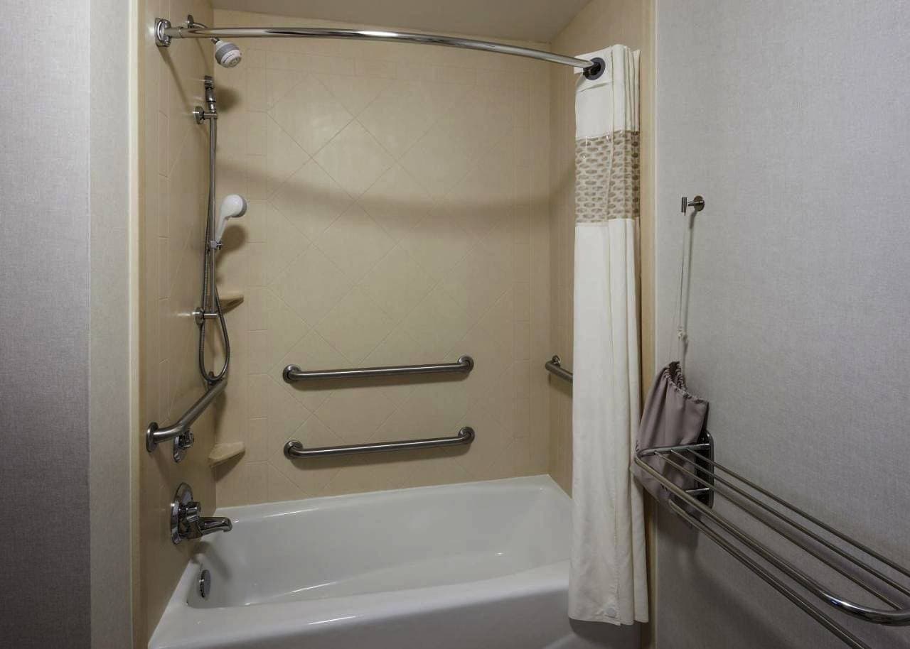 Foto 5 von 39: Hotel für 3 Personen mit Whirlpool