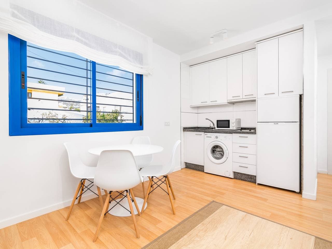 Foto 9 von 25: Studio moderne pour 4 pers. proche mer à Malaga - Clim, wifi, cuisine équipée