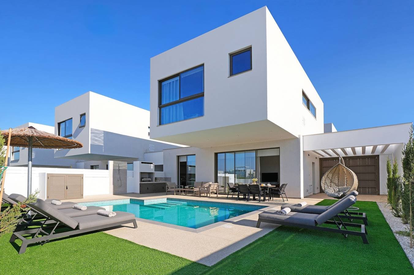 Foto 3 von 37: Villa für 7 Personen mit Garten