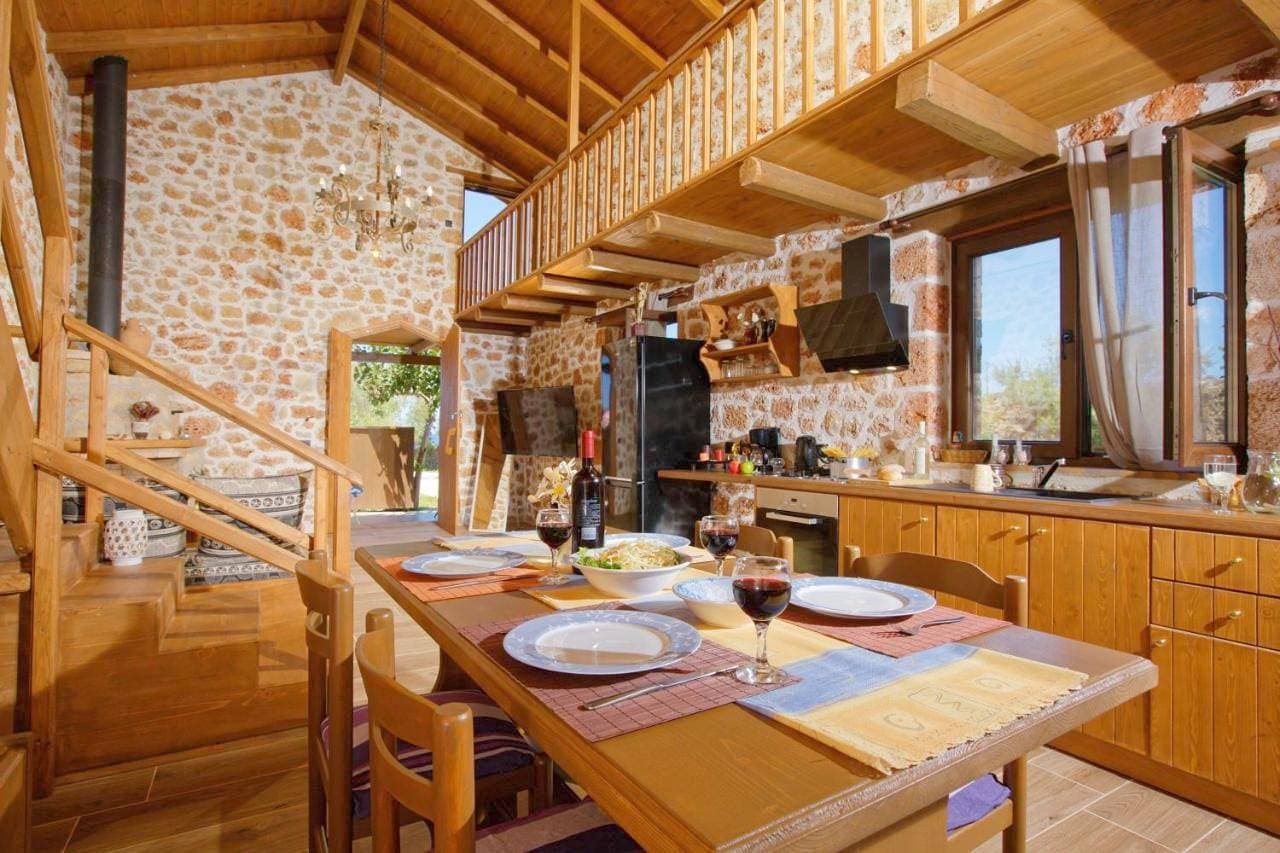 Foto 3 von 5: Villa