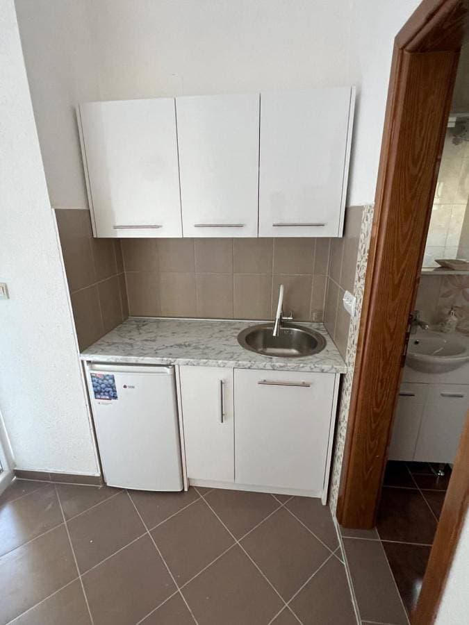 Foto 4 von 6: One-Bedroom Apartment