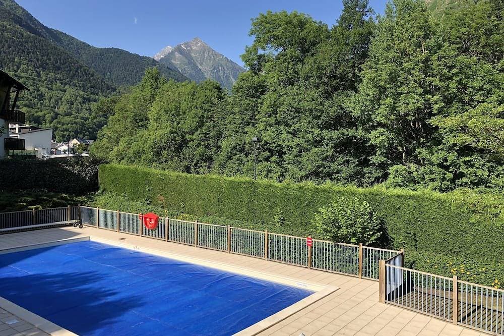 Apartment sleeps 4 Immediate access - cable car - thermal baths - town center 1