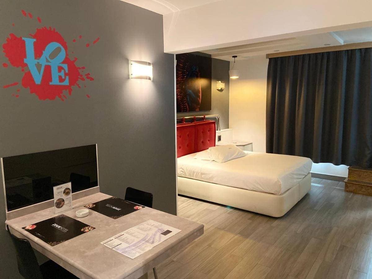 Foto 4 von 16: Suite