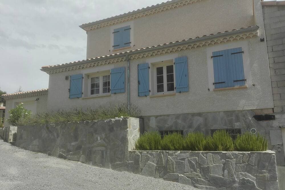 Foto 11 von 30: Neubauvilla mit Überlaufpool und einzigartiger Aussicht