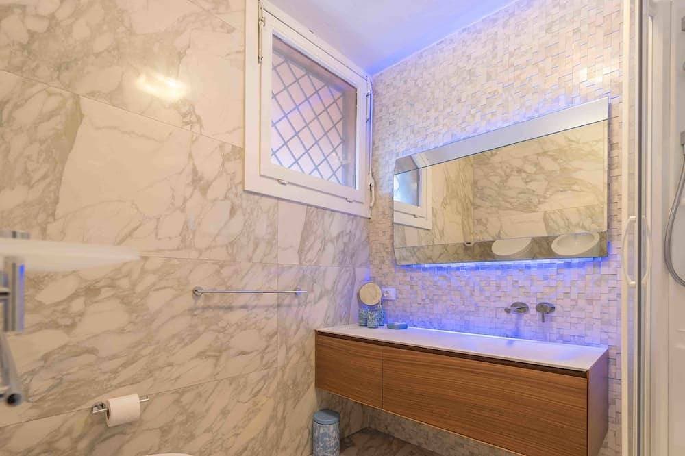 Foto 11 von 30: Studio mit Meerblick und Hydromassagedusche