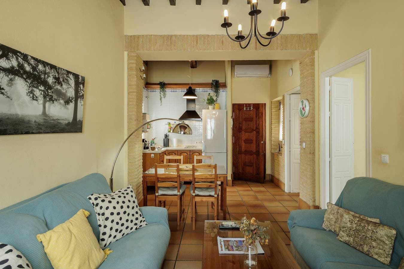 Foto 3 von 29: Großzügiges Apartment im Barrio Santa Cruz – WLAN / Klimaanlage (2 Schlafzimmer)