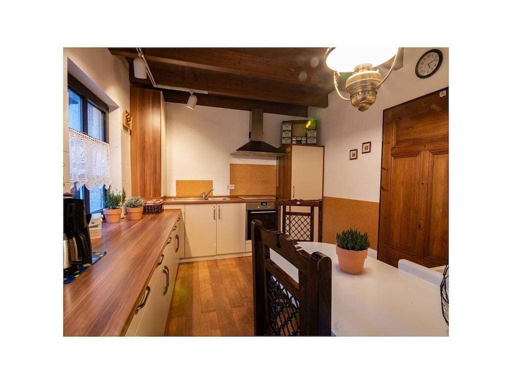 Foto 8 von 21: Ferienhaus in Wintrich mit Schwimmbecken