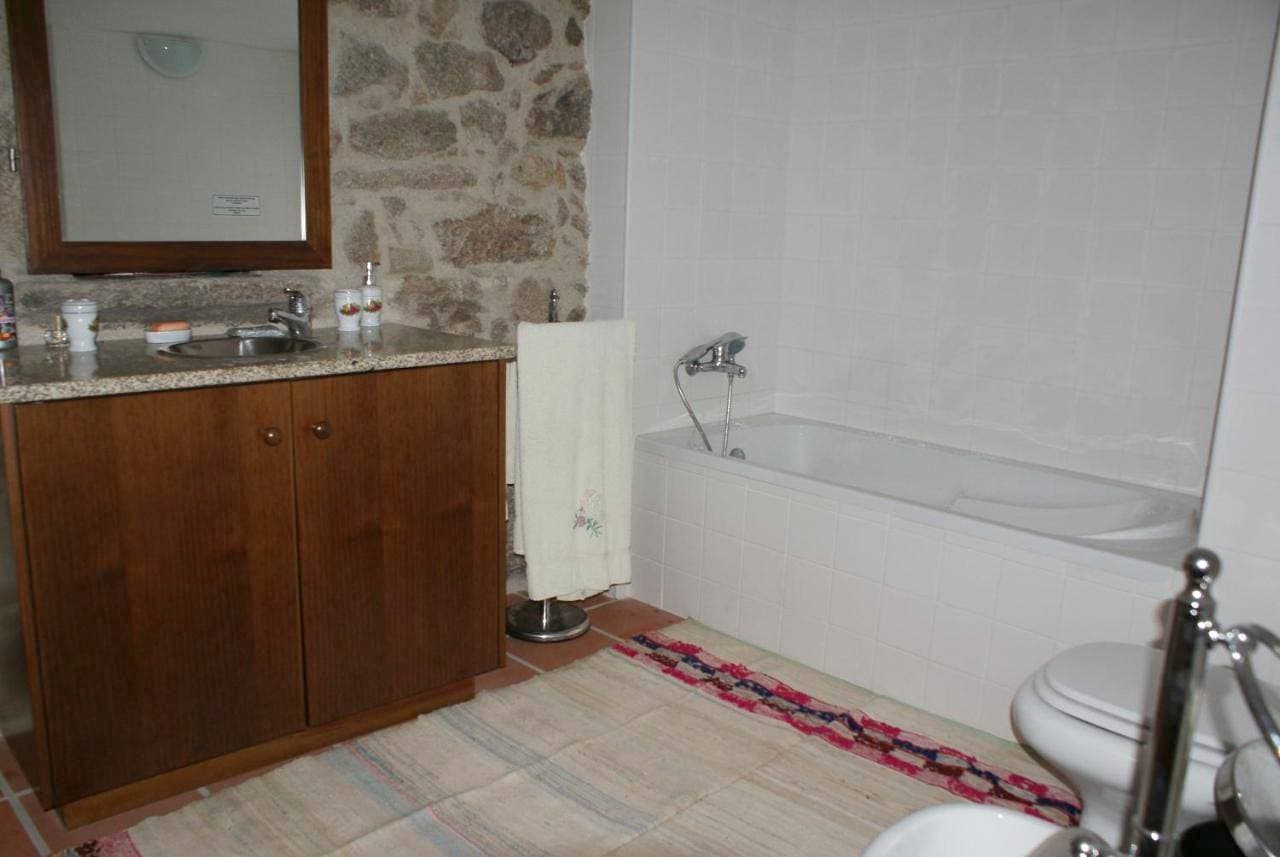 Foto 5 von 17: Three-Bedroom House