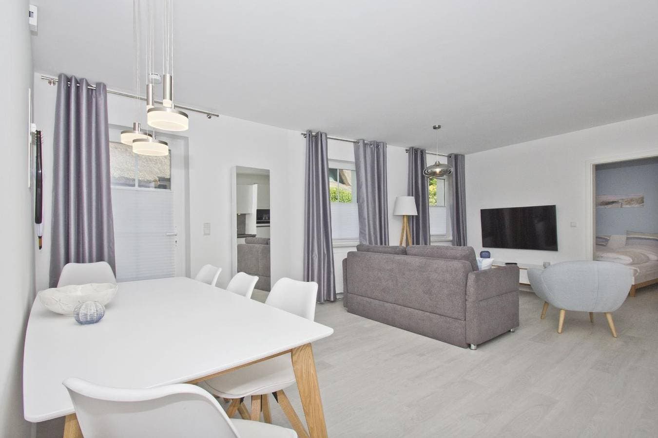 Foto 6 von 20: Moderne Ferienwohnung mit eigener Terrasse - Haus Inselwind FeWo MEERzauber