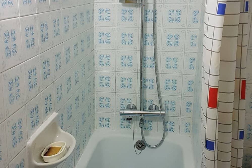 Foto 4 von 23: Sunny & Ocean View Apartment