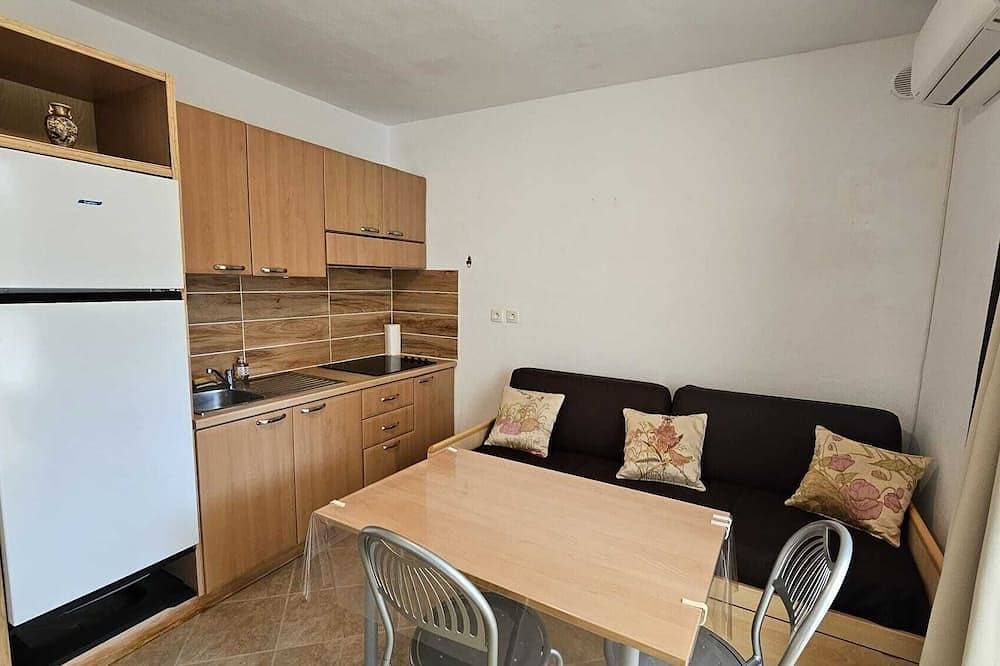 Foto 9 von 12: Seaside Apartment With Pool