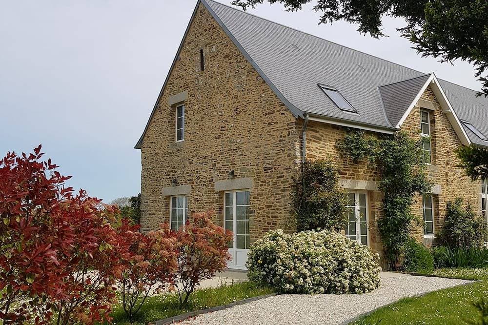 Tombelaine Ferienhaus 1