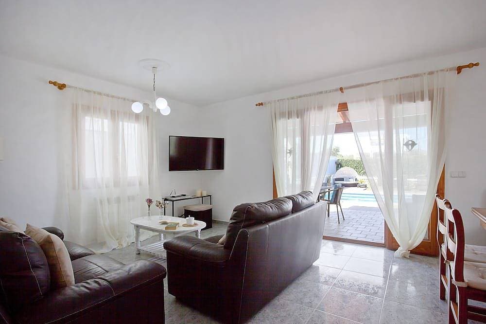 Foto 10 von 28: Haus 300 Meter vom Strand entfernt, mit privatem Pool und WiFi.