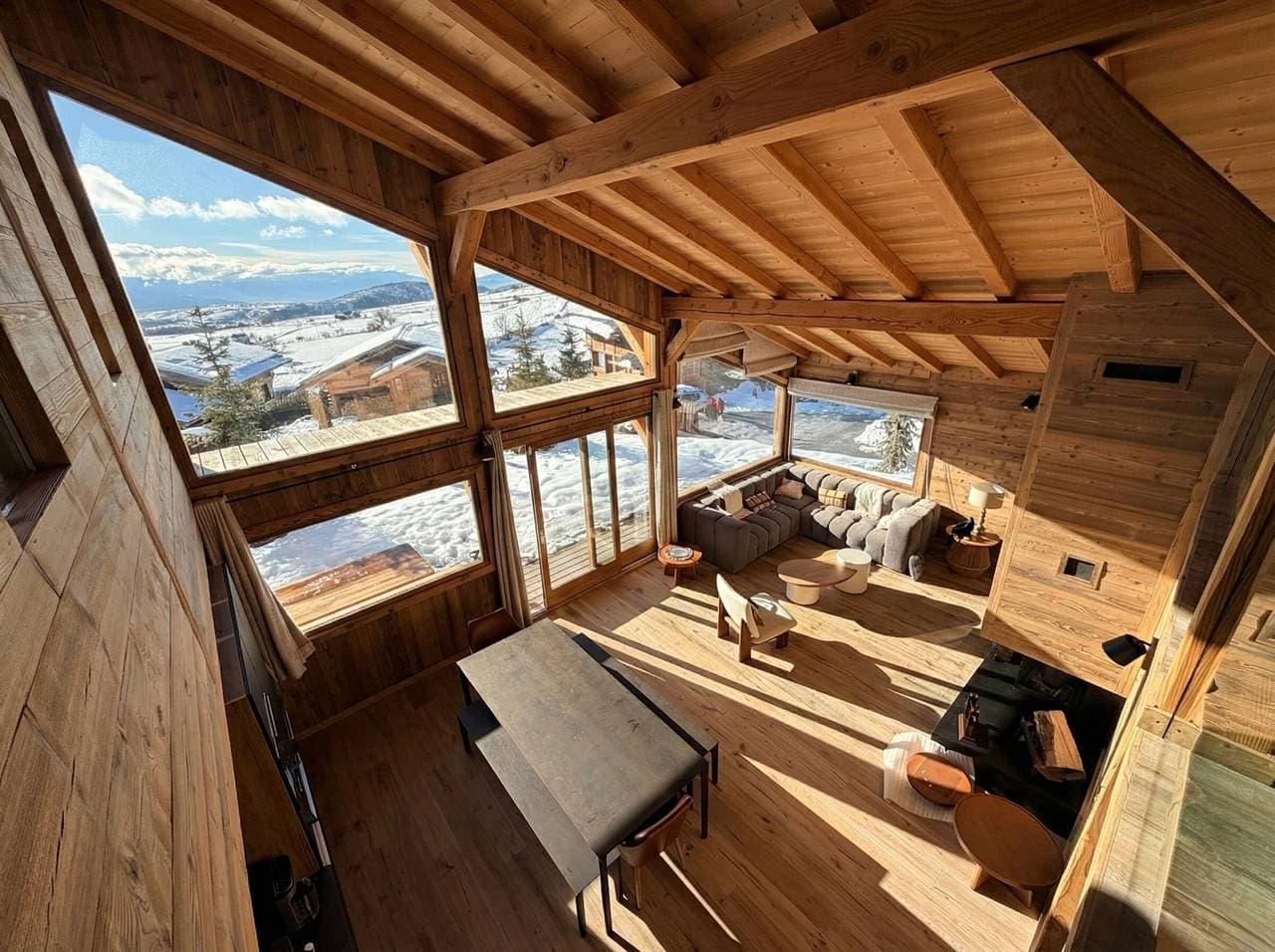 Foto 3 von 35: Neues, luxuriöses Chalet mit Panoramablick und Whirlpool