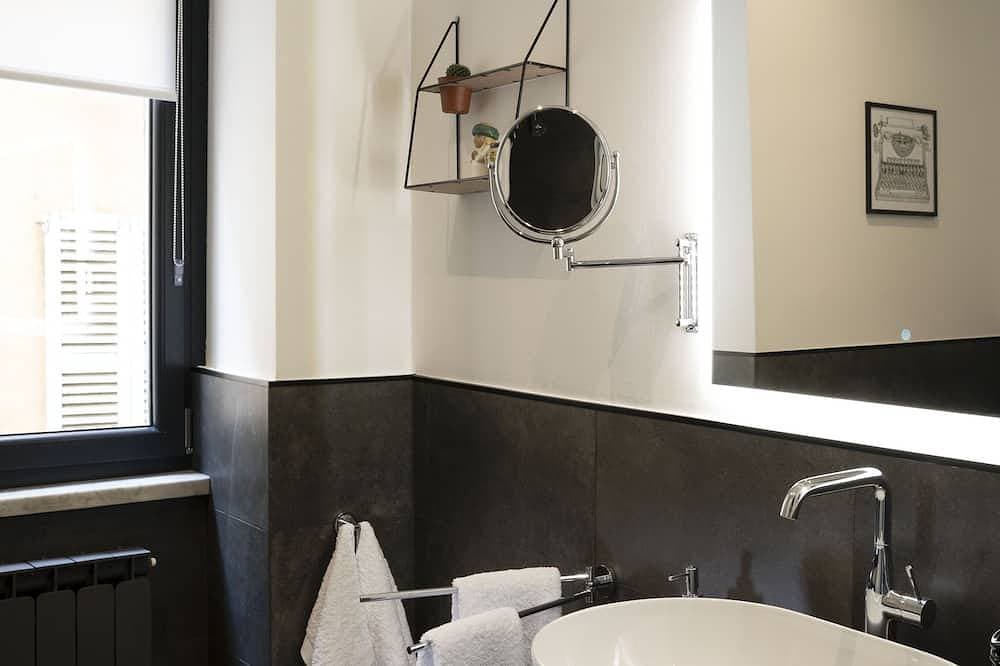 Foto 6 von 22: Lebendige Luxus Designer Wohnung in der Innenstadt