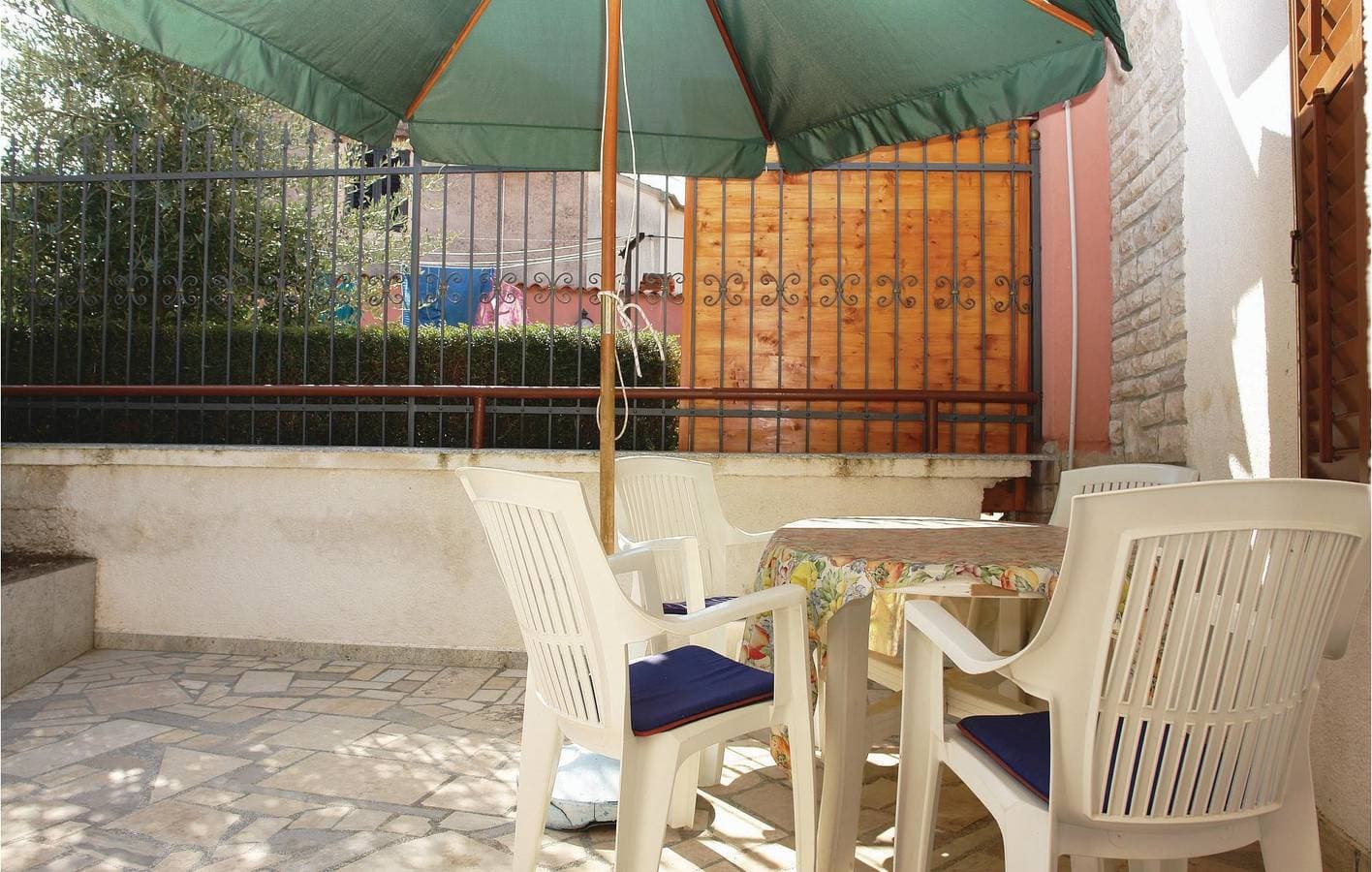 Foto 4 von 28: Gemütliche Ferienwohnung mit Terrasse, 2,5 km vom FKK-Strand entfernt