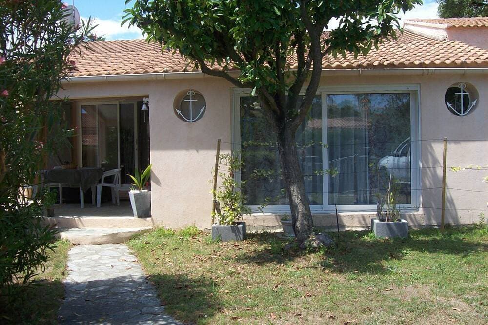 Villa 70M2 mit Garten 500M² - Traumfüße im Wasser am feinen Sandstrand 1