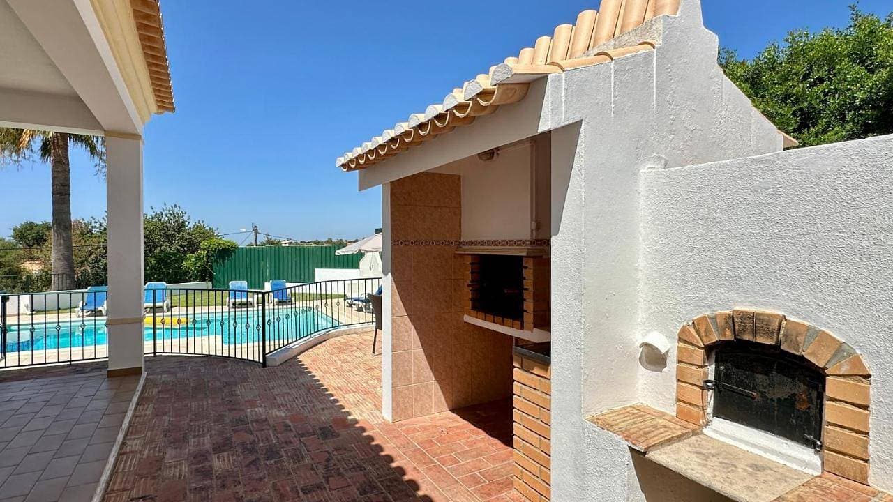 Foto 7 von 43: Villa with Private Pool
