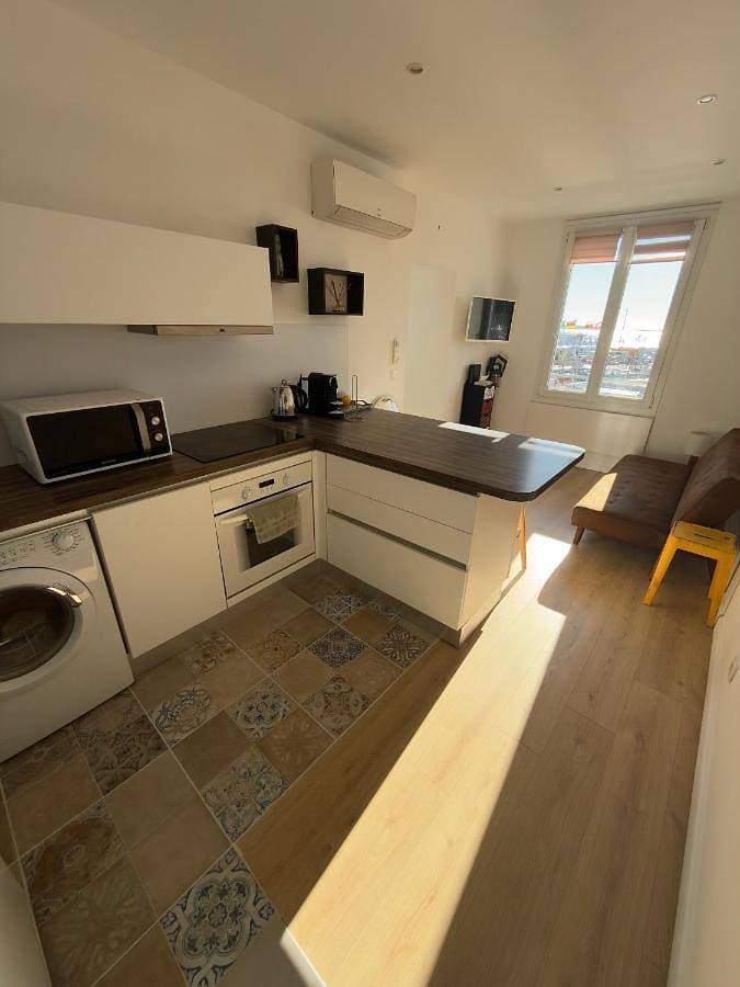 Foto 3 von 15: One-Bedroom Apartment