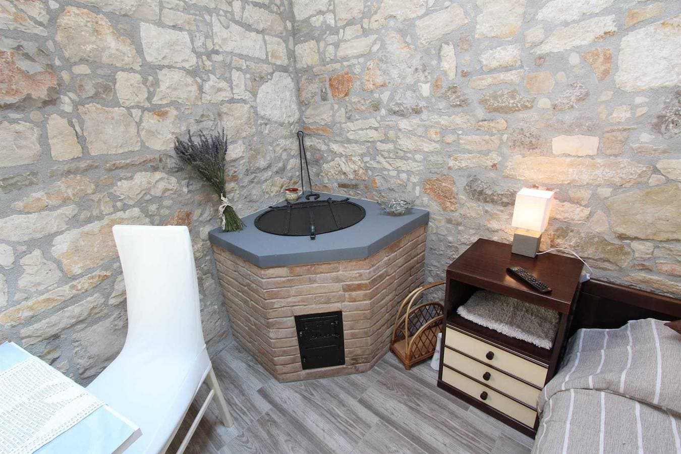 Foto 5 von 23: Santin Studiowohnung mit Terrasse