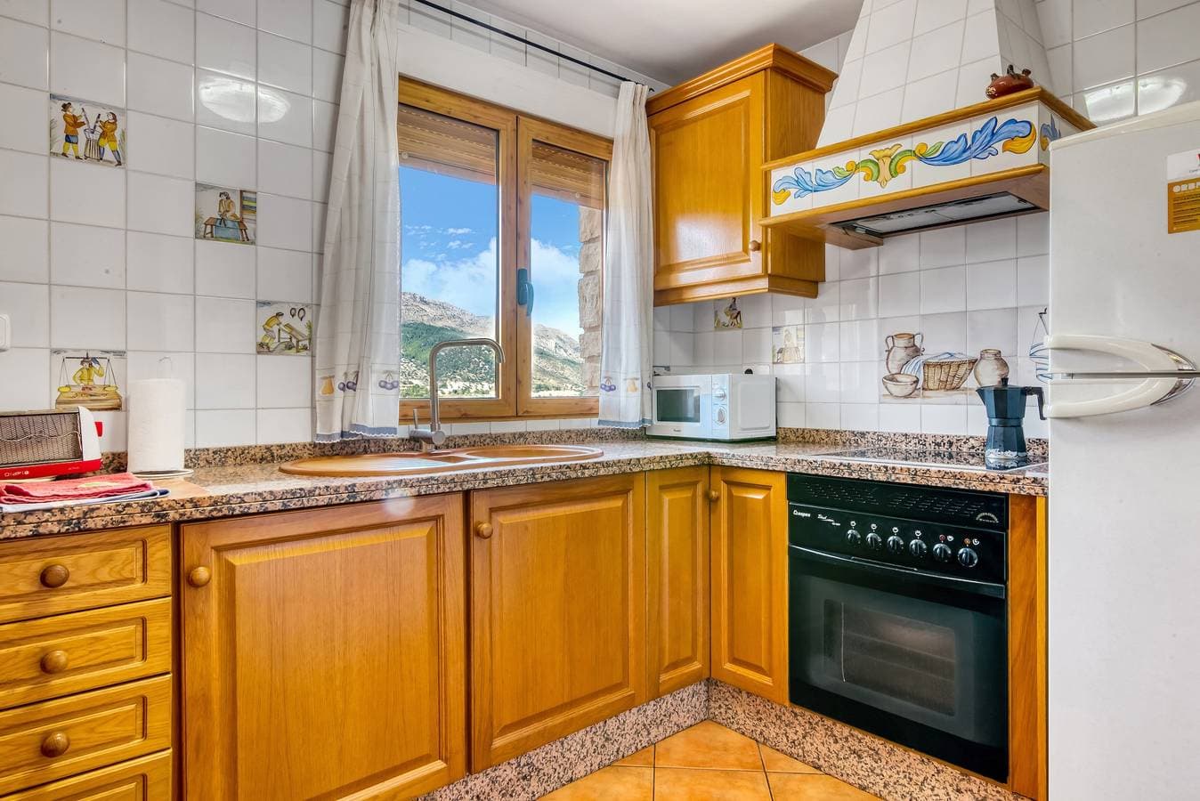 Foto 10 von 34: Ferienwohnung 'Cavall Vert' mit Bergblick, Wi-Fi und Klimaanlage