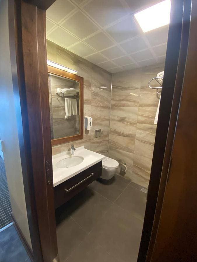 Foto 5 von 15: Standard Double Suite