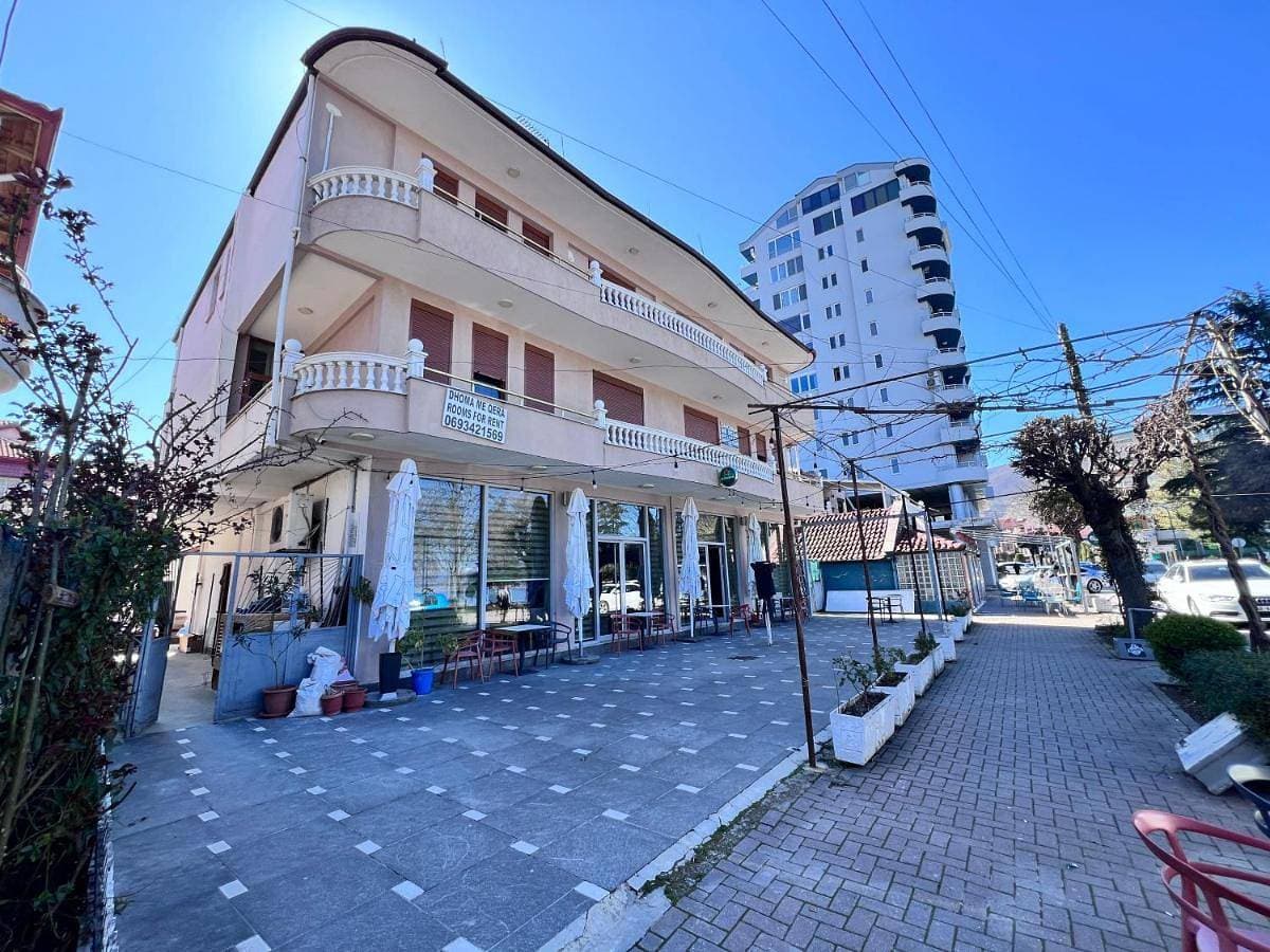 Vila Lacka 1