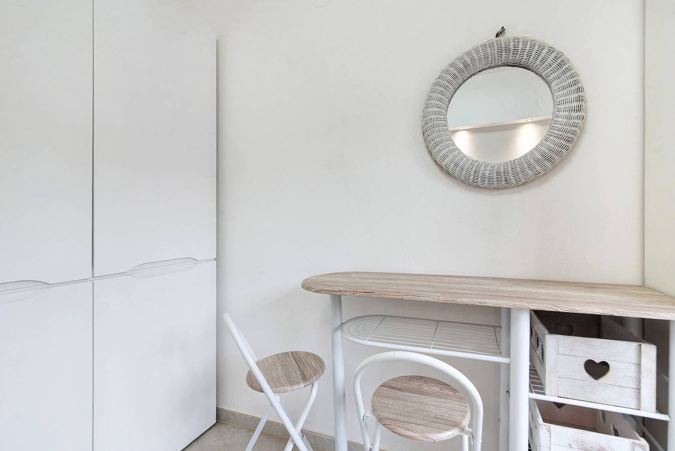 Foto 10 von 27: Apartment 'Margherita - Direkt am Meer' mit Balkon, WLAN und Klimaanlage