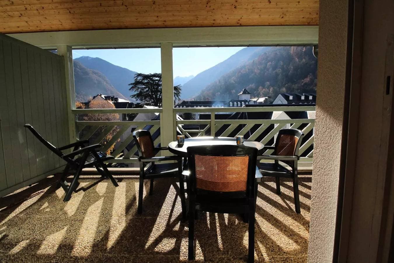 Foto 10 von 14: Near Light Appart For 2 Pers - Balcon South - Parking - Ll