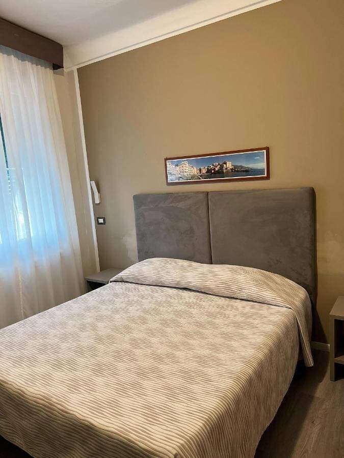 Foto 4 von 16: Quadruple Room