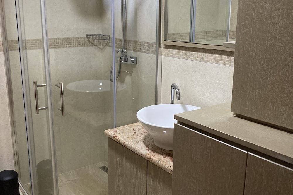 Foto 7 von 18: Luxury apartment with sea view 10 mn from the beach
