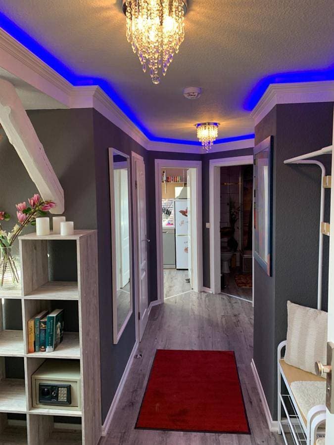 Best-Preis Ferienwohnung mit Netflix, Self-Check-In, eBike Ladestation im Fahrradraum, WLAN - direkt am Elberadweg im Herzen von Wittenberge 1