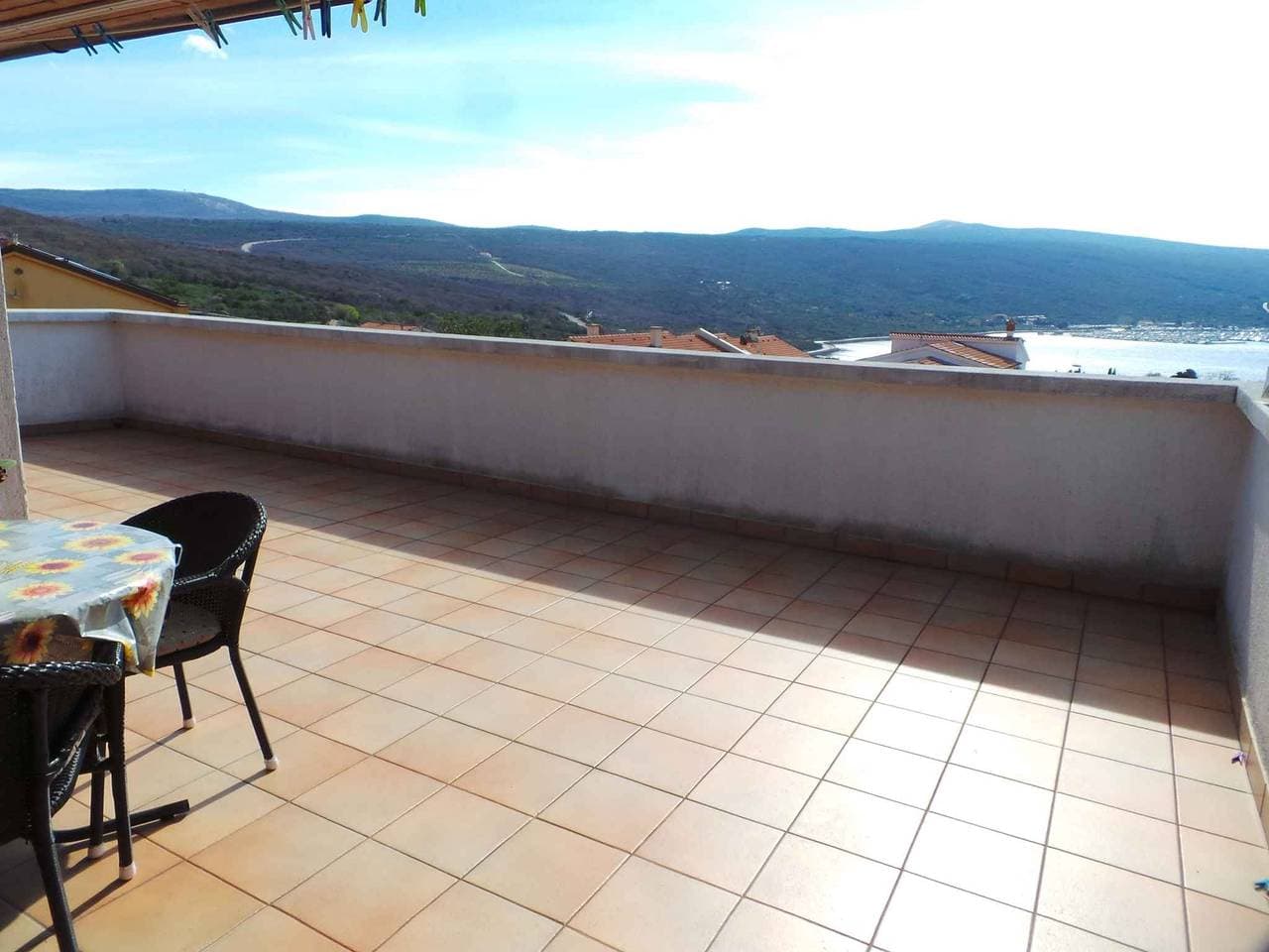 Foto 9 von 20: Studio mit Terrasse und Meerblick