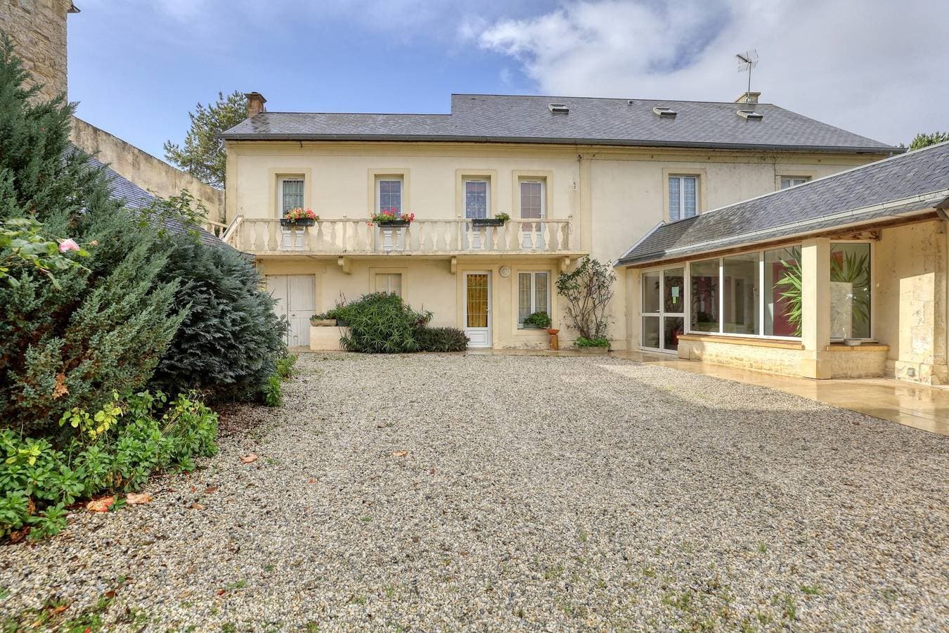 Geräumiges Haus mit Garten in der Nähe von Le Bouffay 1