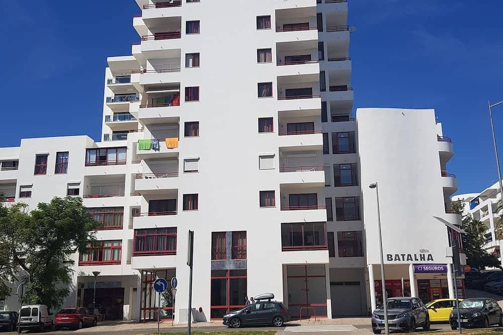 Foto 9 von 17: Apartamento T1 em Quarteira!