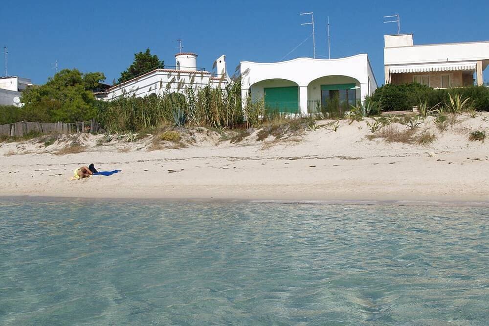 Direkt am Strand. 6 Betten in Villa mit privatem Zugang zum Meer 1