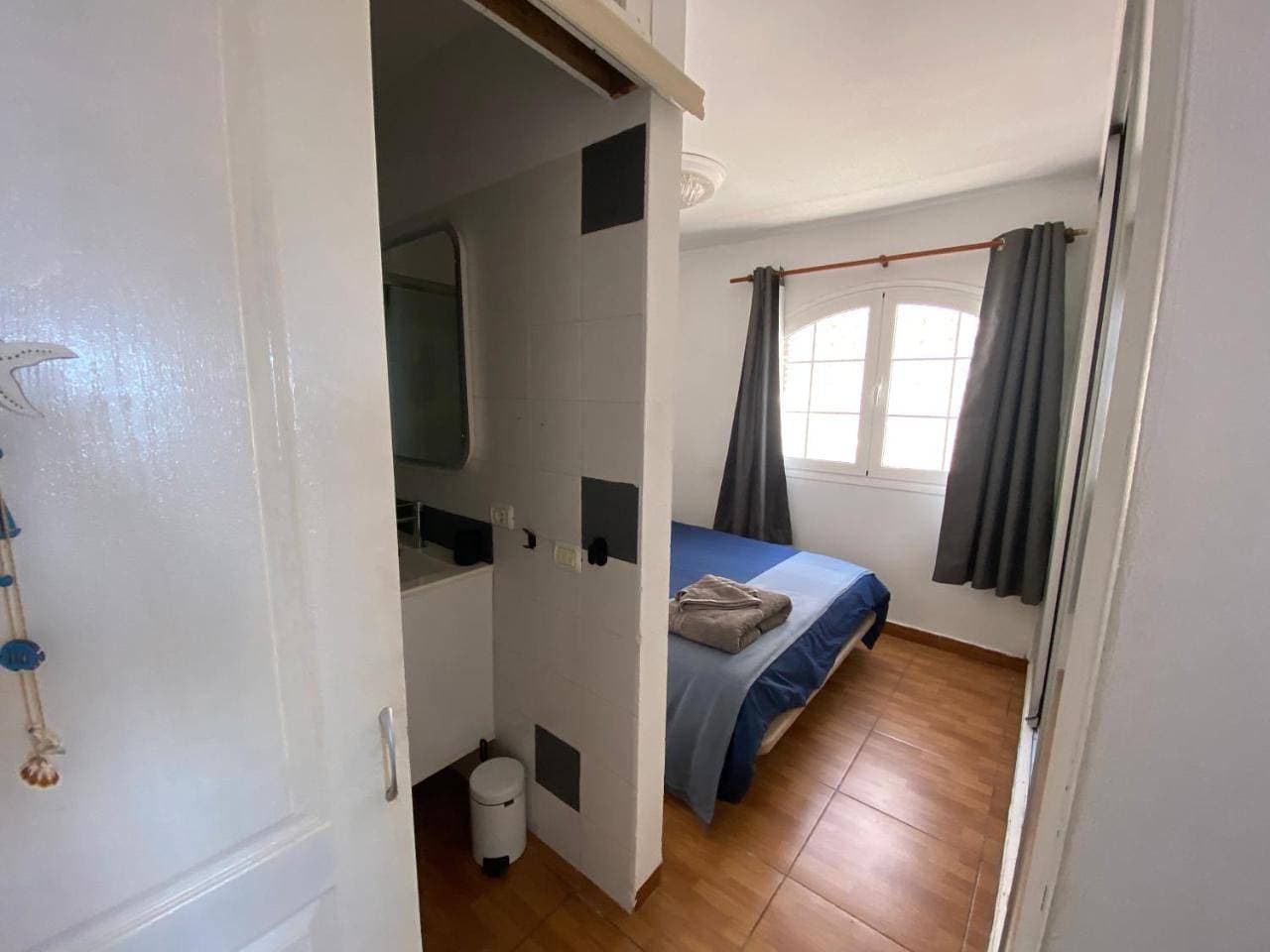 Foto 8 von 31: One-Bedroom Apartment
