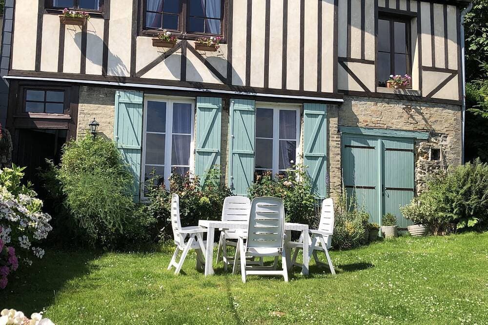 Foto 9 von 20: Maison Ancienne Avec son Jardin Privatif