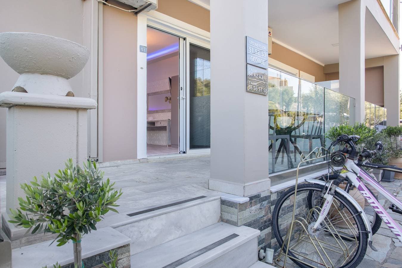 Foto 6 von 31: Einzimmerwohnung "Villa Dionysia S1" in Strandnähe mit Gemeinschaftspool und WLAN
