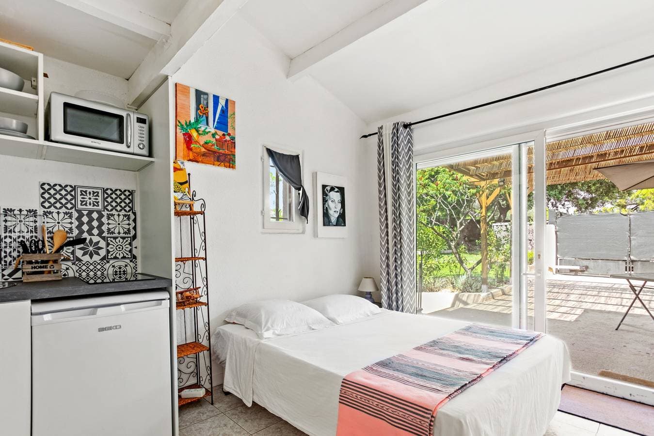 Foto 2 von 22: Studio-Apartment 'Pinède Romane Fréjus' mit privater Terrasse, WLAN und Klimaanlage