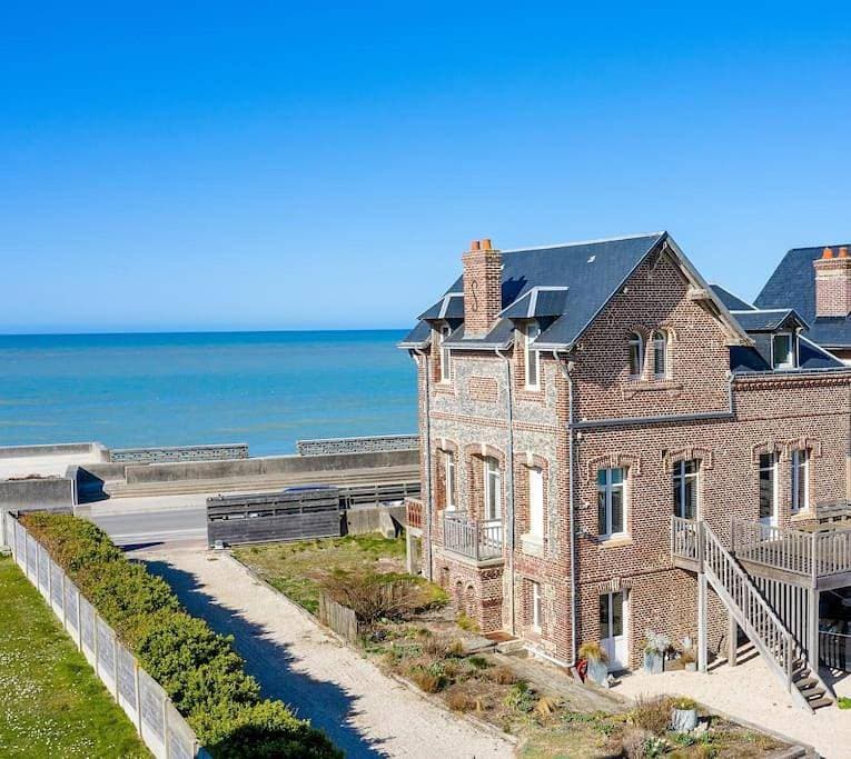 LES TAMARIS, Villa face à la mer, emplacement privilégié 1