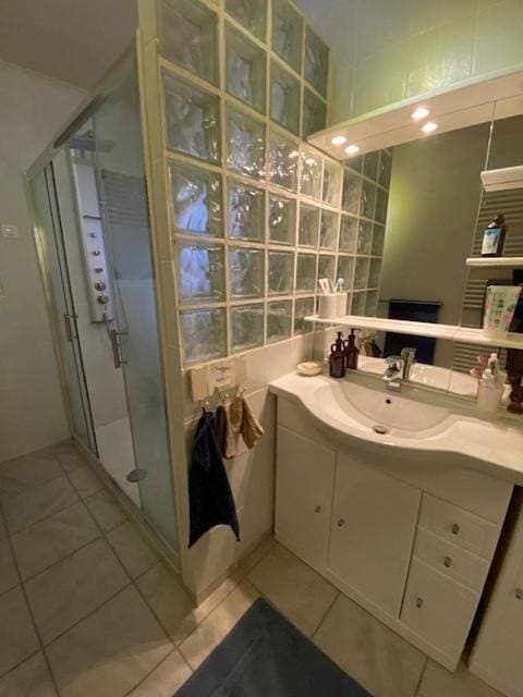 Foto 7 von 24: Three-Bedroom House
