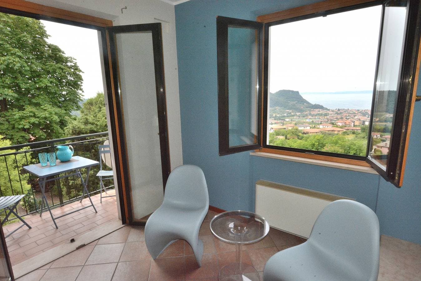 Foto 3 von 28: Apartment Montegolo Four With Pool And Lake View