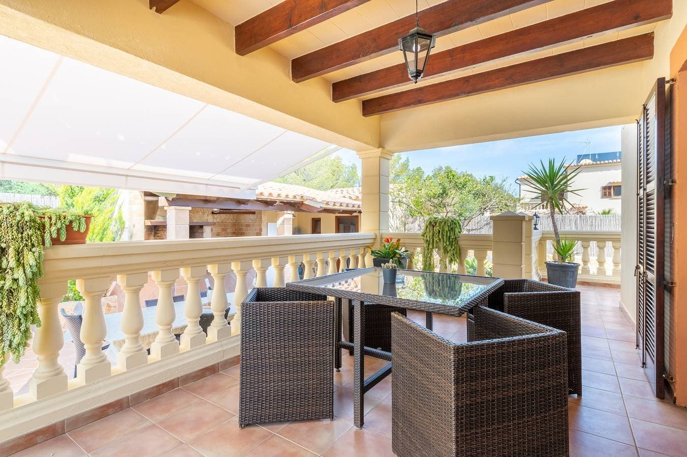 Foto 4 von 30: Klimatisiertes Landhaus mit WLAN, Pool, Garten, Terrasse und Balkon