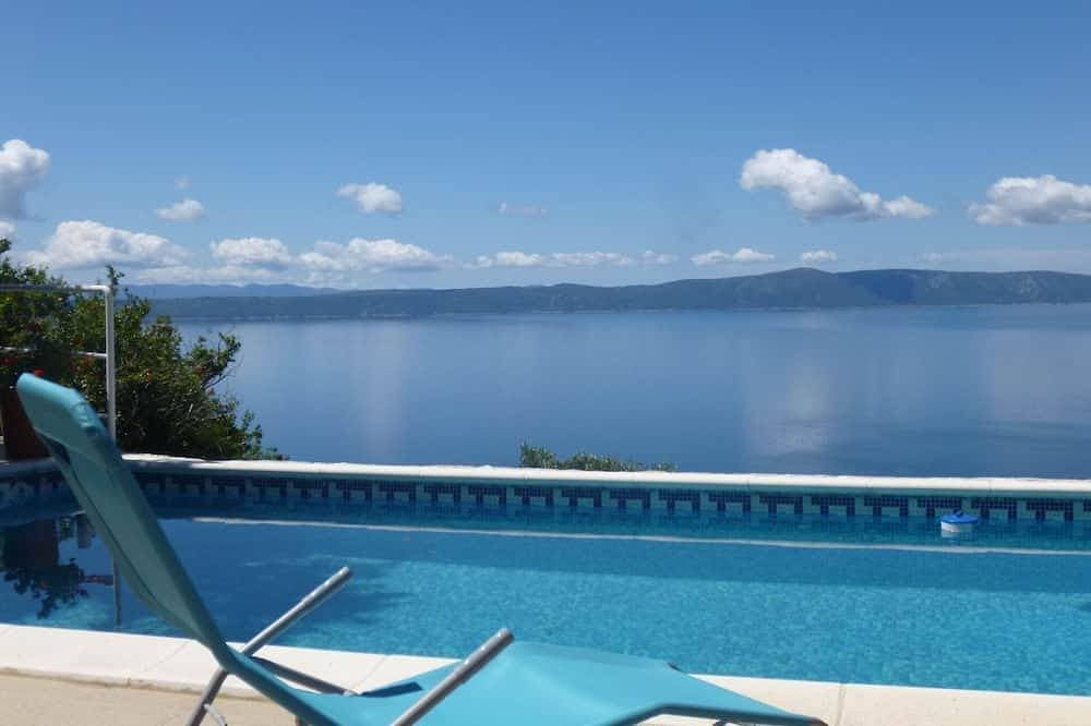 Villa in Podgora, 2 App. ruhig super Meer- und Inselblick. Privat Pool,WiFi 1